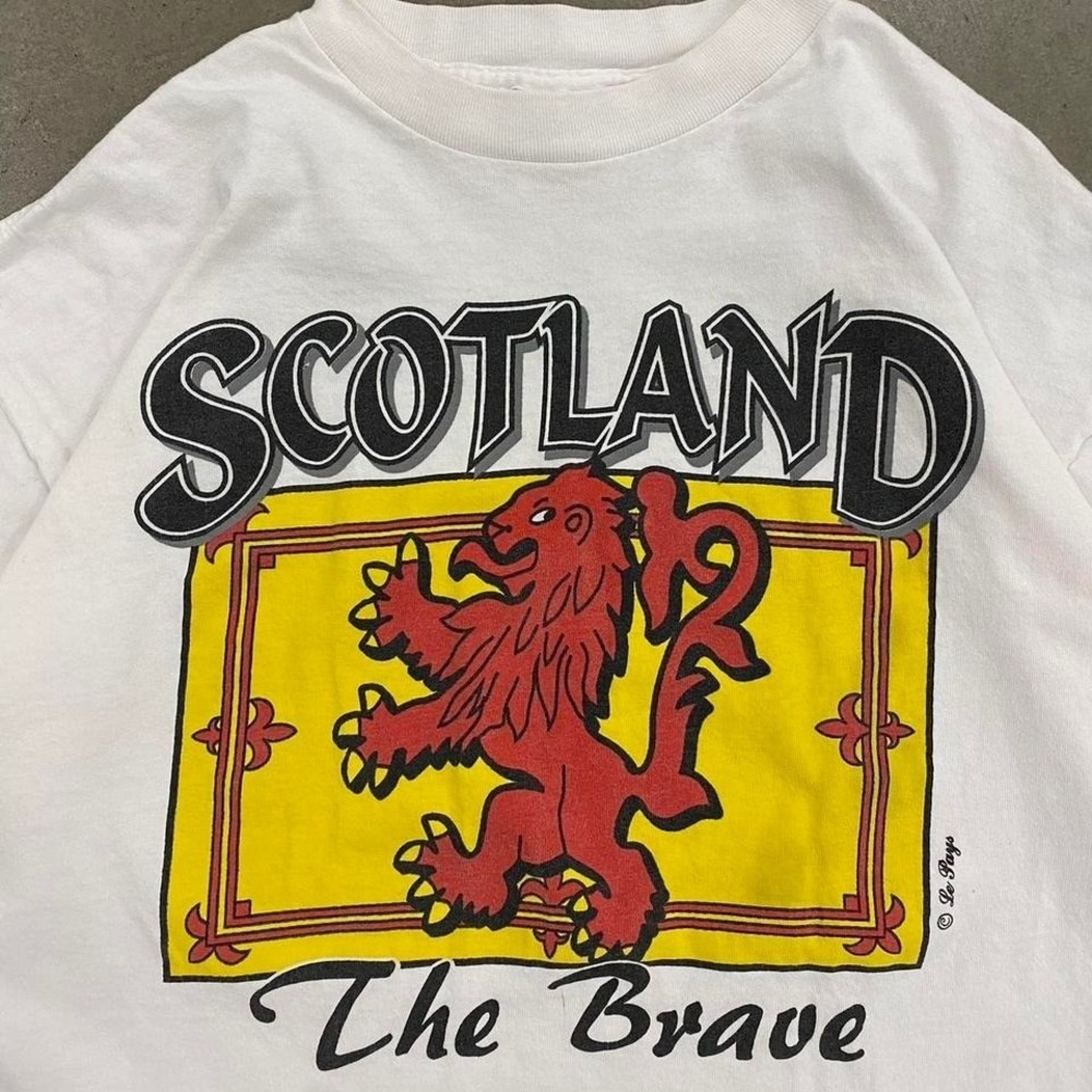 Vintage 90s Scotland The Brave Le Pays International Graphic Crest T-Shirt XL - Picture 2 of 7